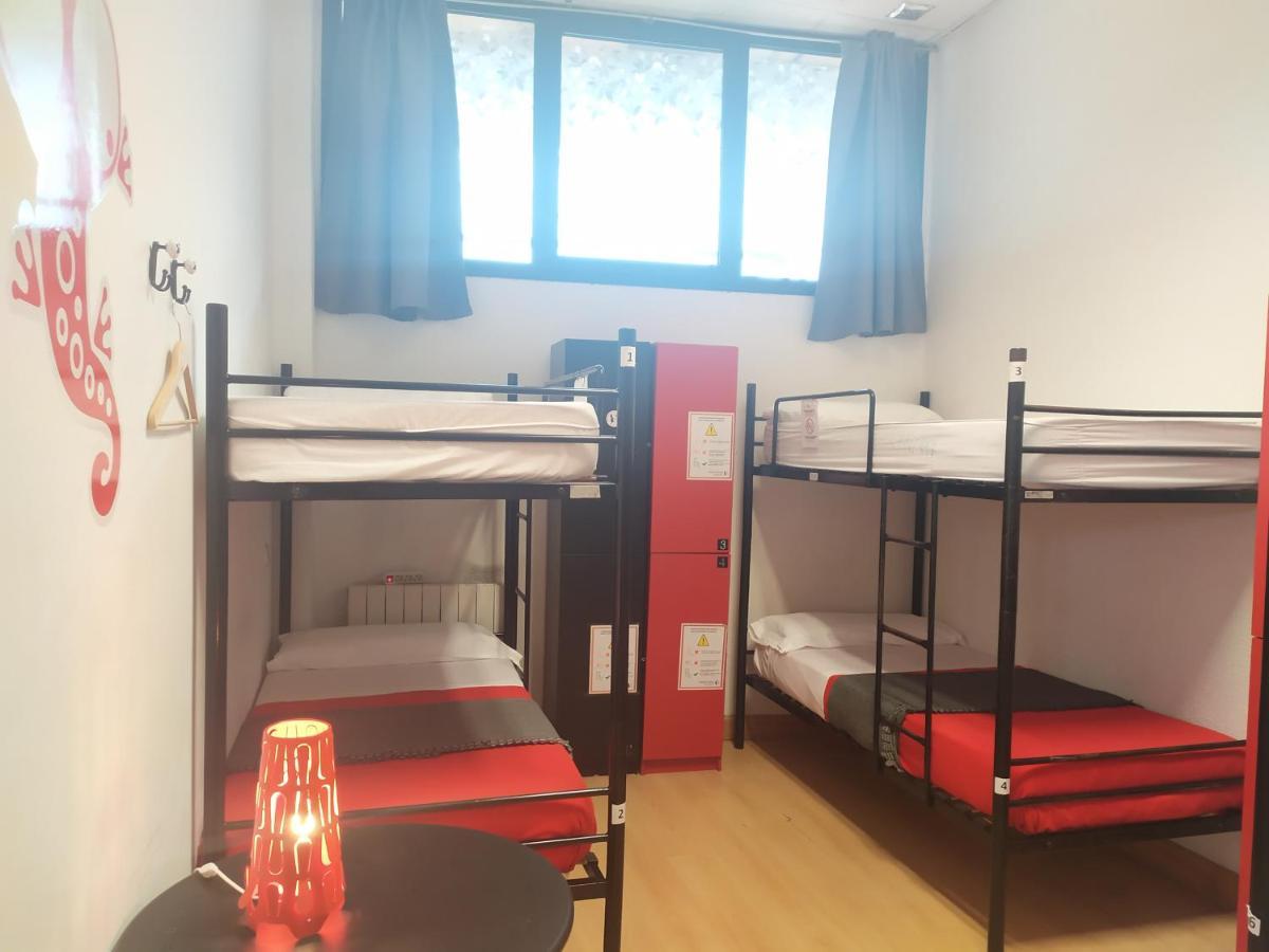 Bilbao Akelarre Hostel מראה חיצוני תמונה